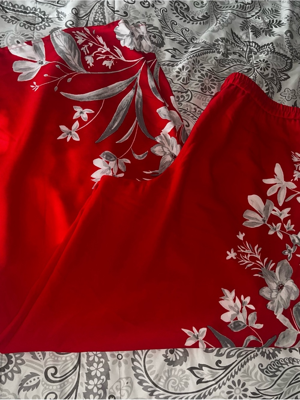 Cato Wide-Leg Pants in Red with White Floral Print